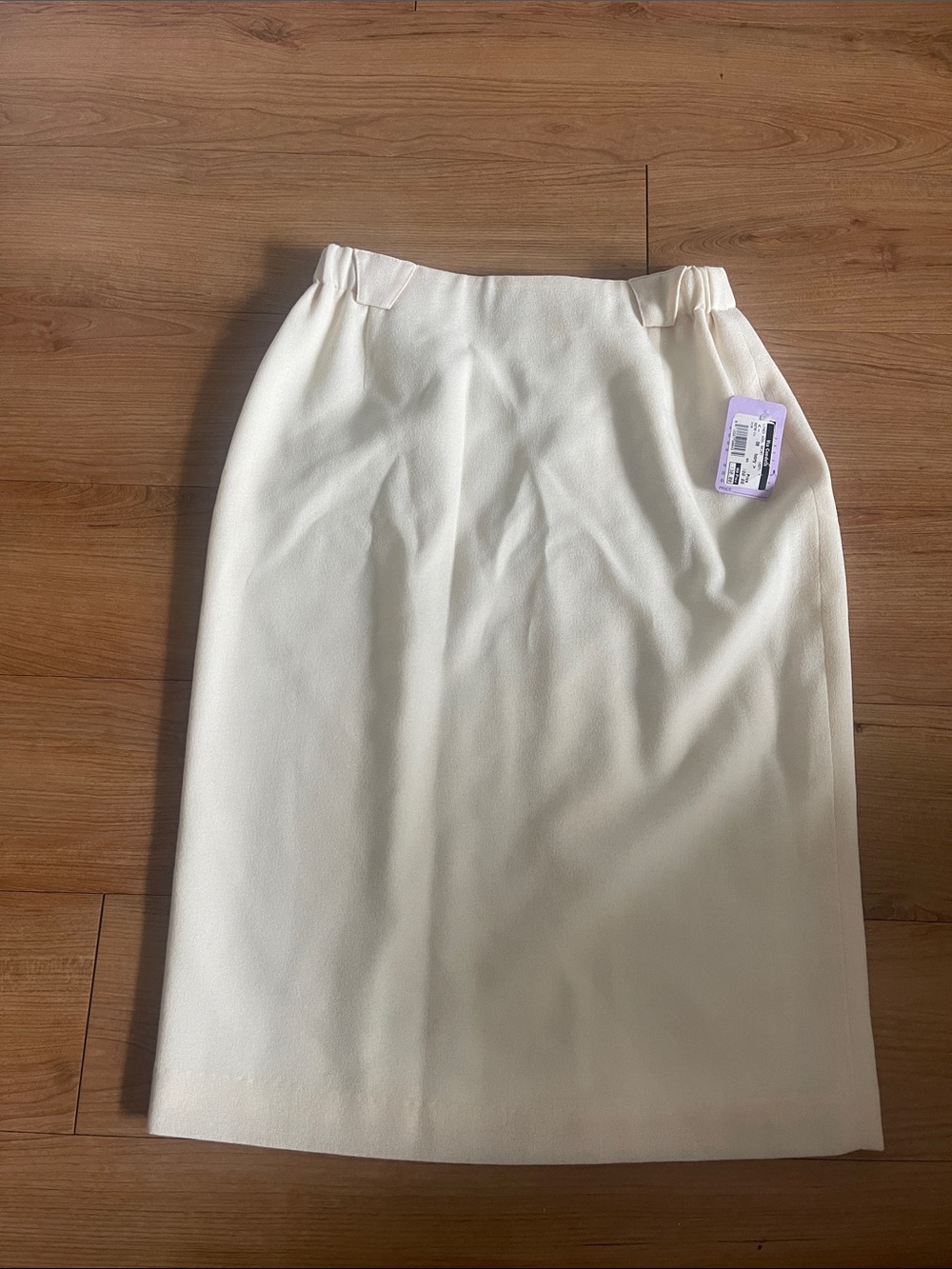 Via Condotti Ivory Pencil Skirt - Clean Minimalist Shape
